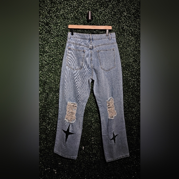 SHEIN Blue Distressed Jeans with Star Details - Picture 4 of 5